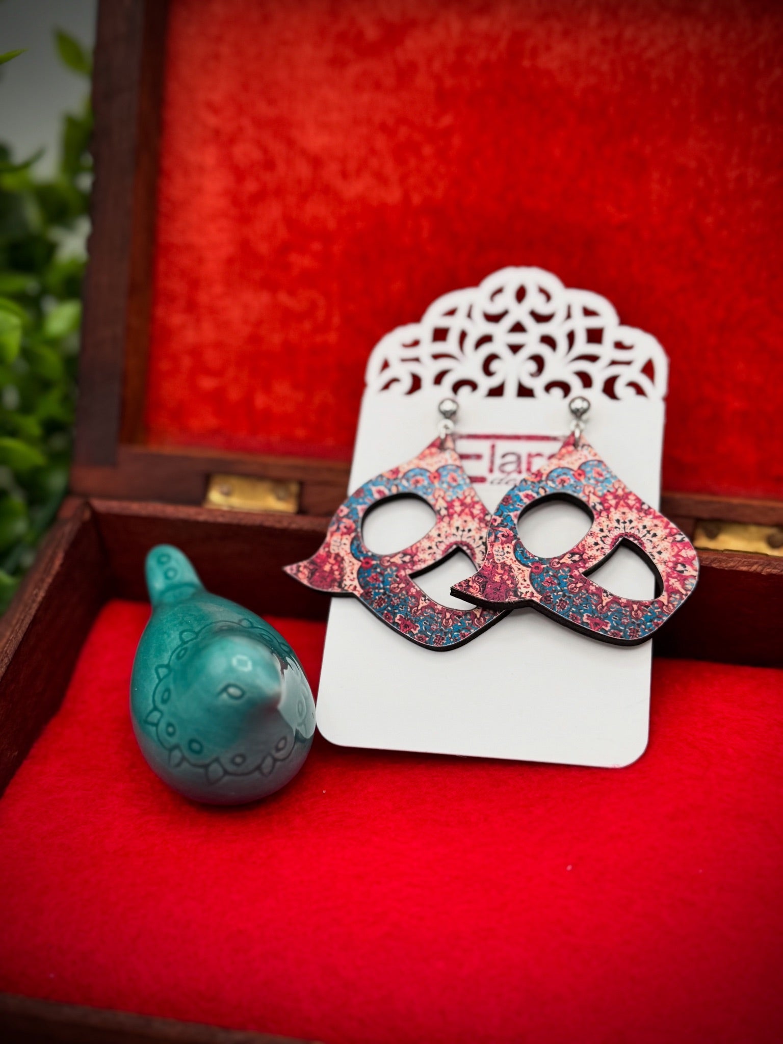 Minimalist Farsi Letter H Earrings